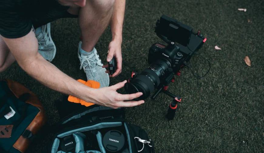 色彩心理学×动态美学，化州市产品视频拍摄公司唤醒感官冲击力